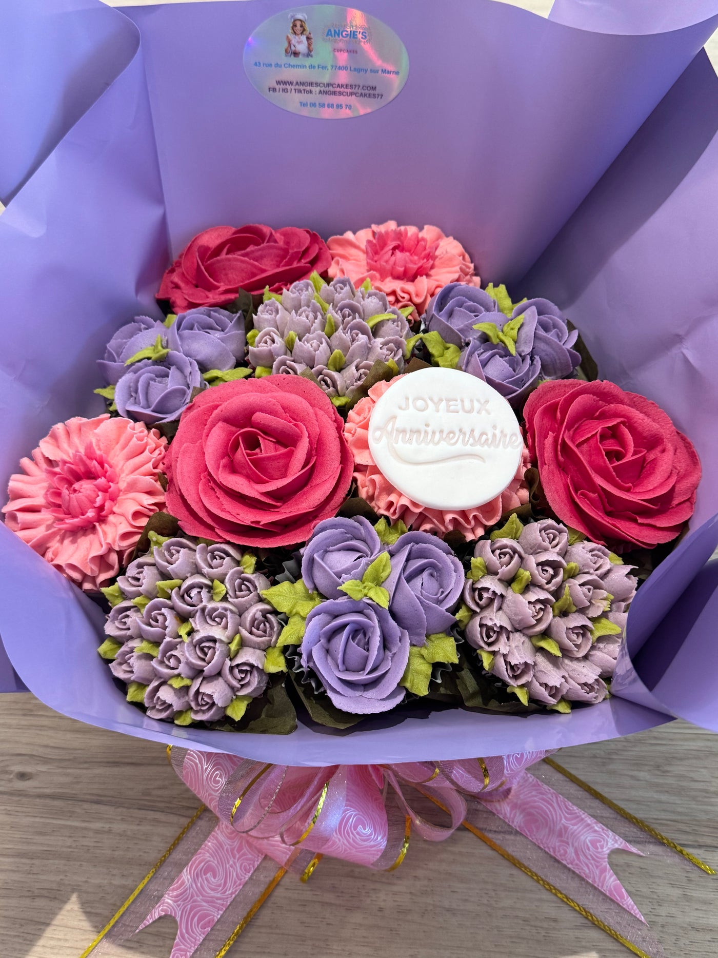 Bouqcakes Deluxe