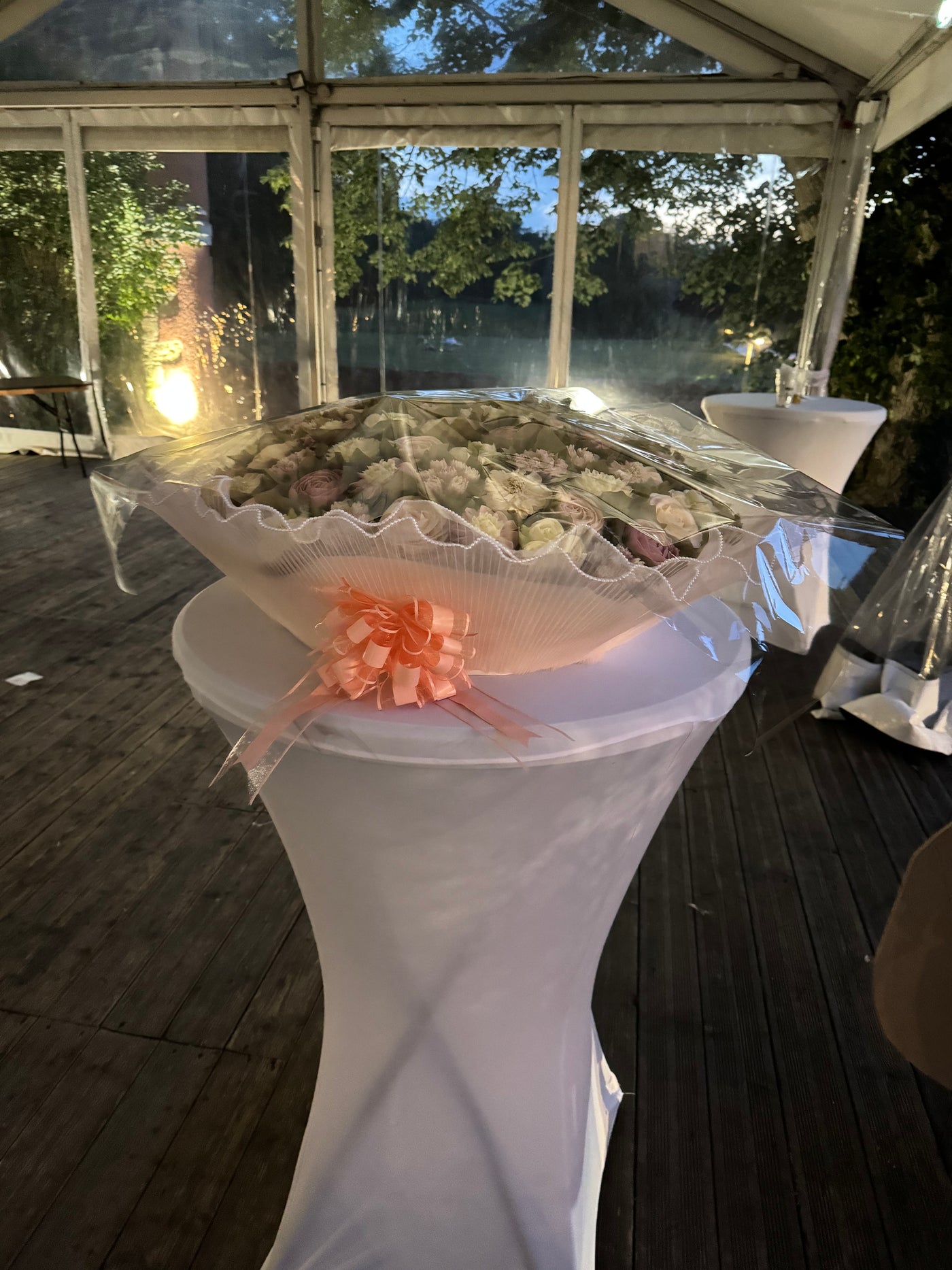Bouquets XXL sur mesure : demandez un devis