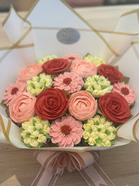 Bouqcakes Deluxe