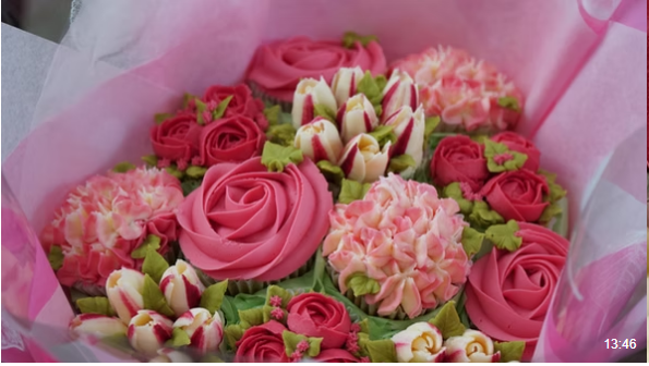 Bouqcake — Créer un bouquet de 12 cupcakes