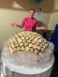 Custom-made XXL bouquets: request a quote